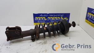 Gebruikte Voorpoot links Opel Vivaro 2.5 CDTI 16V Prijs € 42,35 Inclusief btw aangeboden door Autorec. Gebr. Prins b.v.