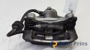 Begagnade Bakre bromsok, vänster Fiat Ducato (250) 2.3 D 130 Multijet Pris € 60,50 Inklusive moms erbjuds av Autorec. Gebr. Prins b.v.