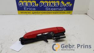 Gebruikte Deurgreep 4Deurs rechts-voor Toyota Yaris III (P13) 1.5 16V Hybrid Prijs € 30,00 Margeregeling aangeboden door Autorec. Gebr. Prins b.v.