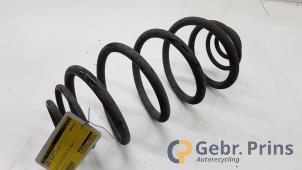 Gebruikte Schroefveer achter Renault Kangoo Express (FW) 1.5 dCi 75 FAP Prijs € 18,15 Inclusief btw aangeboden door Autorec. Gebr. Prins b.v.