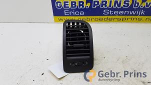 Begagnade Luftmunstycke, instrumentbräda Volkswagen Lupo (6X1) 1.2 TDI 3L Pris € 10,00 Marginaltabell erbjuds av Autorec. Gebr. Prins b.v.