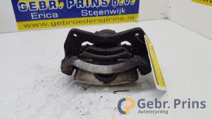 Begagnade Främre bromsok, vänster Mitsubishi Colt (Z2/Z3) 1.3 16V Pris € 20,00 Marginaltabell erbjuds av Autorec. Gebr. Prins b.v.