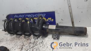 Gebruikte Voorpoot links Ford Transit Custom 2.0 TDCi 16V Eco Blue 130 Prijs € 78,65 Inclusief btw aangeboden door Autorec. Gebr. Prins b.v.