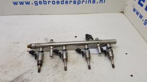 Begagnade Bränsleinsprutningsmunstycke Audi A4 Avant (B8) 1.8 TFSI 16V Pris € 40,00 Marginaltabell erbjuds av Autorec. Gebr. Prins b.v.