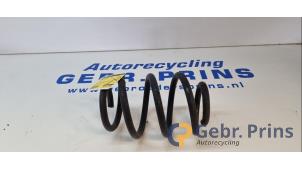 Gebruikte Schroefveer achter Mercedes CLA (117.3) 2.2 CLA-220 CDI, 220 d 16V Prijs € 30,00 Margeregeling aangeboden door Autorec. Gebr. Prins b.v.