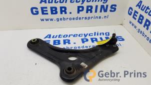 Gebruikte Draagarm onder links-voor Citroen C4 Cactus (0B/0P) 1.2 PureTech 110 12V Prijs € 40,00 Margeregeling aangeboden door Autorec. Gebr. Prins b.v.