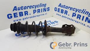 Gebruikte Voorpoot rechts Toyota Yaris III (P13) 1.0 12V VVT-i Prijs € 50,00 Margeregeling aangeboden door Autorec. Gebr. Prins b.v.