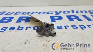 Gebruikte Airbag Sensor Mercedes C Estate (S204) 2.2 C-200 CDI 16V BlueEFFICIENCY Prijs € 15,00 Margeregeling aangeboden door Autorec. Gebr. Prins b.v.