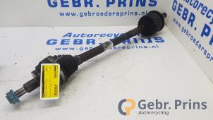 Begagnade Drivaxel, höger bak Mercedes V (447.8) 2.1 250 BlueTEC, 250 d 16V Pris € 100,00 Marginaltabell erbjuds av Autorec. Gebr. Prins b.v.