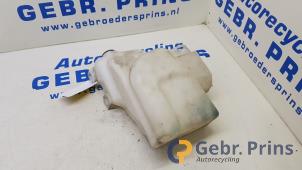 Gebruikte Ruitensproeiertank voor Opel Insignia 2.0 CDTI 16V 160 Ecotec Prijs € 25,00 Margeregeling aangeboden door Autorec. Gebr. Prins b.v.