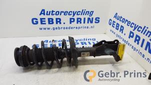 Gebruikte Veerpoot links-voor Opel Insignia 2.0 CDTI 16V 160 Ecotec Prijs € 50,00 Margeregeling aangeboden door Autorec. Gebr. Prins b.v.