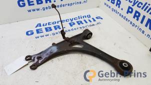 Gebruikte Draagarm onder links-voor Audi TT Roadster (8N9) 1.8 20V Turbo Prijs € 35,00 Margeregeling aangeboden door Autorec. Gebr. Prins b.v.