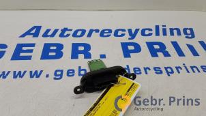 Gebruikte Kachel Weerstand Volkswagen Transporter T5 2.0 TDI DRF Prijs € 12,10 Inclusief btw aangeboden door Autorec. Gebr. Prins b.v.