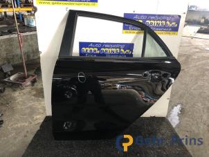 Begagnade Bakdörr, 4-dörrars, vänster Kia Rio IV (YB) 1.4 CRDi 90 16V Pris € 300,00 Marginaltabell erbjuds av Autorec. Gebr. Prins b.v.