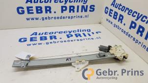 Gebruikte Raammechaniek 4Deurs links-voor Suzuki Celerio (LF) 1.0 12V Prijs € 35,00 Margeregeling aangeboden door Autorec. Gebr. Prins b.v.