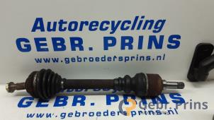Używane Os napedowa lewy przód Citroen Xantia (X1/2) 1.8i X,SX,Harmonie,Sensation 16V Cena € 30,00 Procedura marży oferowane przez Autorec. Gebr. Prins b.v.
