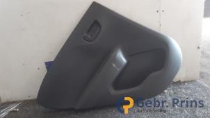 Gebruikte Deurbekleding 4Deurs links-achter Peugeot 108 1.0 12V Prijs € 30,00 Margeregeling aangeboden door Autorec. Gebr. Prins b.v.