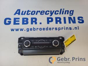 Gebruikte Chaufage Bedieningspaneel Mazda CX-5 II (KF) 2.0 SkyActiv-G 165 16V 2WD Prijs € 75,00 Margeregeling aangeboden door Autorec. Gebr. Prins b.v.
