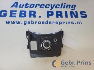 Gebruikte Multi Media Regelunit Mazda CX-5 II (KF) 2.0 SkyActiv-G 165 16V 2WD Prijs € 100,00 Margeregeling aangeboden door Autorec. Gebr. Prins b.v.