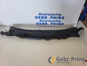 Gebruikte Paravan Mazda CX-5 II (KF) 2.0 SkyActiv-G 165 16V 2WD Prijs € 50,00 Margeregeling aangeboden door Autorec. Gebr. Prins b.v.