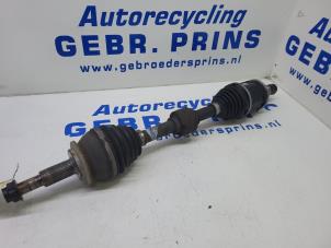 Gebruikte Aandrijfas links-voor Toyota RAV4 (A5) 2.5 Hybrid 16V AWD Prijs € 150,00 Margeregeling aangeboden door Autorec. Gebr. Prins b.v.