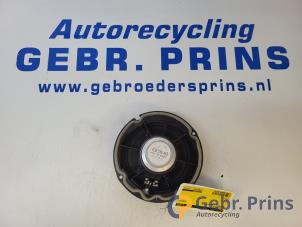 Begagnade Högtalare Volkswagen Passat Variant (365) 1.4 TSI 16V Pris € 15,00 Marginaltabell erbjuds av Autorec. Gebr. Prins b.v.