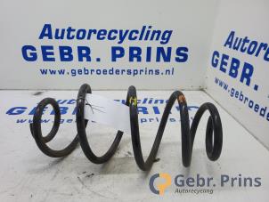 Gebruikte Schroefveer achter Fiat Doblo Cargo (263) 1.6 D Multijet Prijs € 20,00 Margeregeling aangeboden door Autorec. Gebr. Prins b.v.