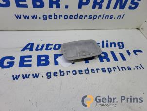 Gebruikte Binnenverlichting achter Kia Niro I (DE) 1.6 GDI PHEV Prijs € 20,00 Margeregeling aangeboden door Autorec. Gebr. Prins b.v.