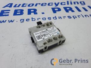 Używane Modul centralnego zamka Mercedes A (177.0) 1.3 A-200 Turbo 16V Cena € 30,00 Procedura marży oferowane przez Autorec. Gebr. Prins b.v.