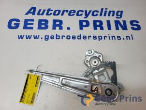 Gebruikte Raammechaniek 4Deurs links-achter Kia Picanto (JA) 1.0 DPi 12V Prijs € 20,00 Margeregeling aangeboden door Autorec. Gebr. Prins b.v.