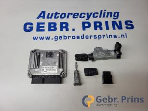 Gebruikte Contactslot + computer Volkswagen Polo VI (AW1) 1.0 TSI 12V Prijs € 300,00 Margeregeling aangeboden door Autorec. Gebr. Prins b.v.