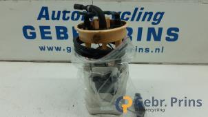 Używane Elektryczna pompa paliwa Seat Ibiza IV (6J5) 1.2 TDI Ecomotive Cena € 35,00 Procedura marży oferowane przez Autorec. Gebr. Prins b.v.