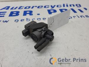 Begagnade Turbotrycksregulator Renault Twingo II (CN) 1.5 dCi 90 FAP Pris € 30,00 Marginaltabell erbjuds av Autorec. Gebr. Prins b.v.