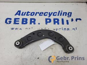 Begagnade Bakre undre gaffelben, vänster Volvo V60 II (ZW) 2.0 B3 16V Mild Hybrid Pris € 40,00 Marginaltabell erbjuds av Autorec. Gebr. Prins b.v.