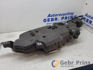 Używane Zbiornik AdBlue Mercedes B (W247) 2.0 B-200d Cena € 400,00 Procedura marży oferowane przez Autorec. Gebr. Prins b.v.