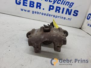 Begagnade Bakre bromsok, höger Ford C-Max (DXA) 1.6 SCTi 16V Pris € 40,00 Marginaltabell erbjuds av Autorec. Gebr. Prins b.v.