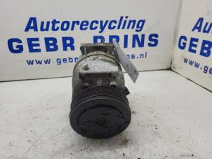 Begagnade Luftkonditioneringspump Opel Movano Combi 2.2 DTI Pris € 75,00 Marginaltabell erbjuds av Autorec. Gebr. Prins b.v.