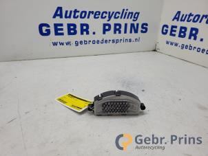 Begagnade Motstånd, kupéfläkt Volkswagen Transporter T6 2.0 TDI Pris € 18,15 Inklusive moms erbjuds av Autorec. Gebr. Prins b.v.