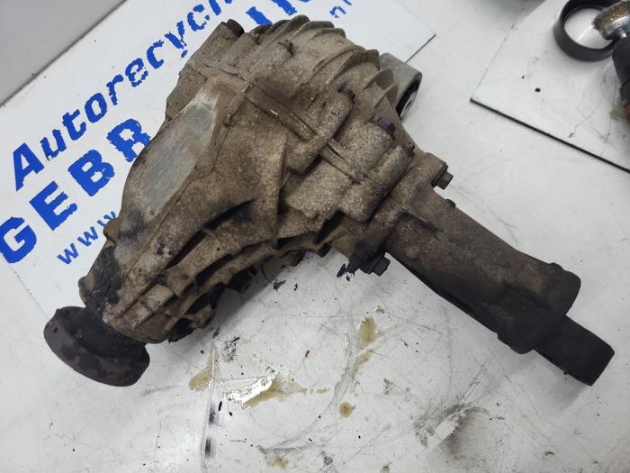 Främre differential från en Mercedes-Benz ML II (164/4JG) 4.0 ML-420 CDI 4-Matic V8 32V 2006