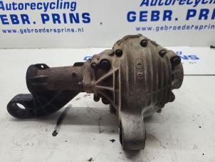Begagnade Främre differential Mercedes ML II (164/4JG) 4.0 ML-420 CDI 4-Matic V8 32V Pris € 250,00 Marginaltabell erbjuds av Autorec. Gebr. Prins b.v.