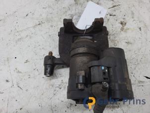 Używane Zacisk hamulcowy lewy tyl Audi A3 Sportback (8VA/8VF) 1.4 TFSI 16V Cena € 75,00 Procedura marży oferowane przez Autorec. Gebr. Prins b.v.