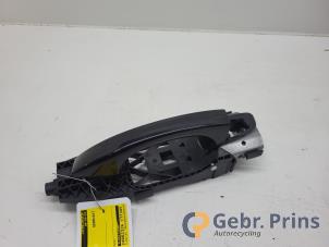 Gebruikte Deurgreep 4Deurs links-voor Skoda Octavia Combi (5EAC) 1.4 TSI 16V Prijs € 40,00 Margeregeling aangeboden door Autorec. Gebr. Prins b.v.