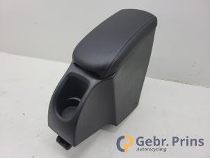 Begagnade Armstöd Mercedes Citan (415.6) 1.5 108 CDI Pris € 90,75 Inklusive moms erbjuds av Autorec. Gebr. Prins b.v.