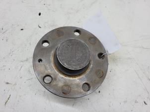 Gebruikte Wiellager achter Volkswagen Golf V (1K1) 1.4 FSI 16V Prijs € 20,00 Margeregeling aangeboden door Autorec. Gebr. Prins b.v.