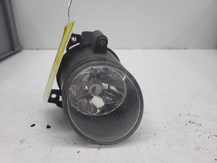 Dimljus, höger fram från en Seat Leon (1P1) 2.0 TFSI 16V 2006