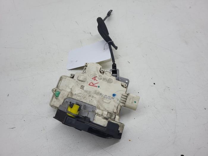 Dörrmekanism, 4-dörrars, höger bak från en Seat Leon (1P1) 2.0 TFSI 16V 2006