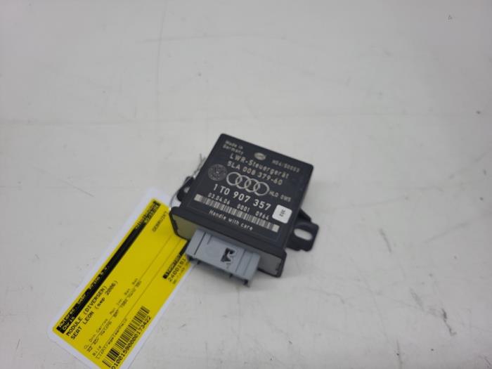 Modul (diverse) från en Seat Leon (1P1) 2.0 TFSI 16V 2006