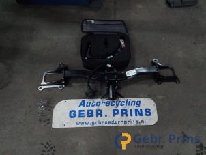 Begagnade Dragkrok Tesla Model 3 RWD 60 kWh Pris € 500,00 Marginaltabell erbjuds av Autorec. Gebr. Prins b.v.