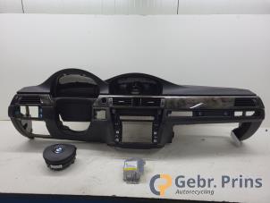 Gebruikte Airbag set + dashboard BMW 3 serie (E92) 330d 24V Prijs € 400,00 Margeregeling aangeboden door Autorec. Gebr. Prins b.v.