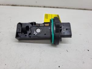 Begagnade Luftmassemätare Opel Astra K 1.0 Turbo 12V Pris € 40,00 Marginaltabell erbjuds av Autorec. Gebr. Prins b.v.